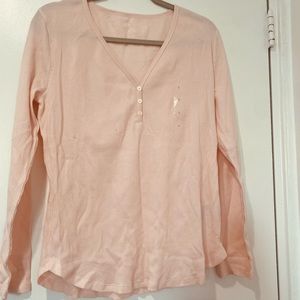 Women gap pink shirt